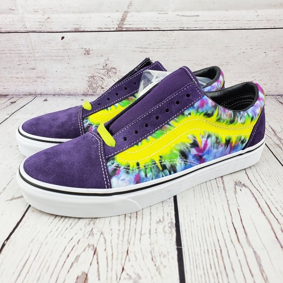 *Sold New Van's Old Skool Tie Dye Sneakers - Picture 4 of 11